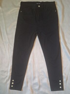 Simon Chang Black Jeweled Ankle Pants - Size 8